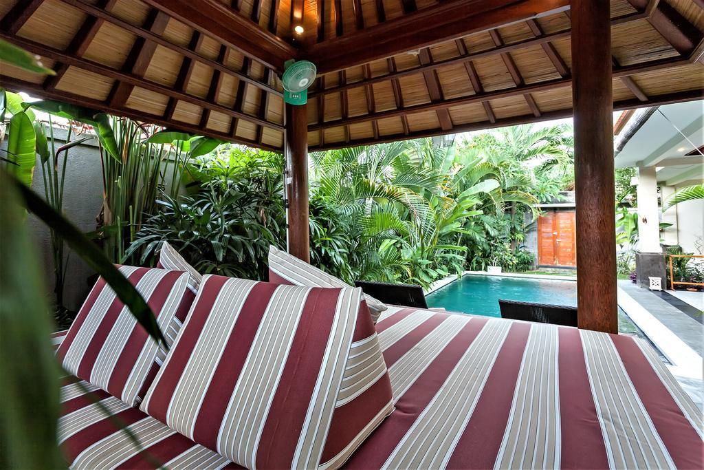 Rumah Indah Villa Семиняк Екстериор снимка