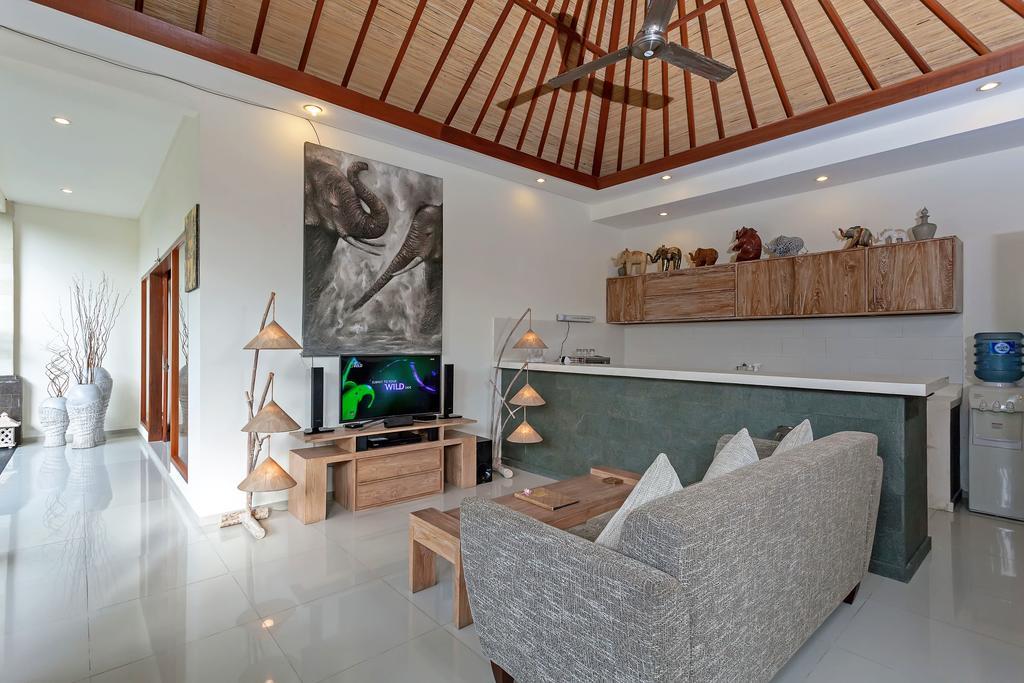 Rumah Indah Villa Семиняк Екстериор снимка