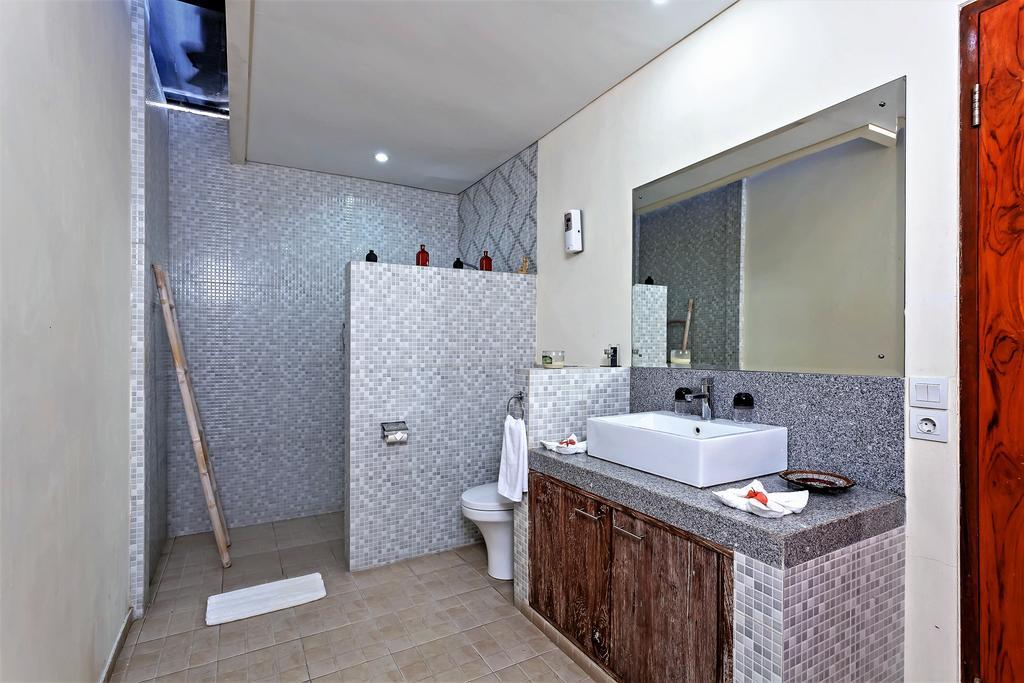 Rumah Indah Villa Семиняк Екстериор снимка