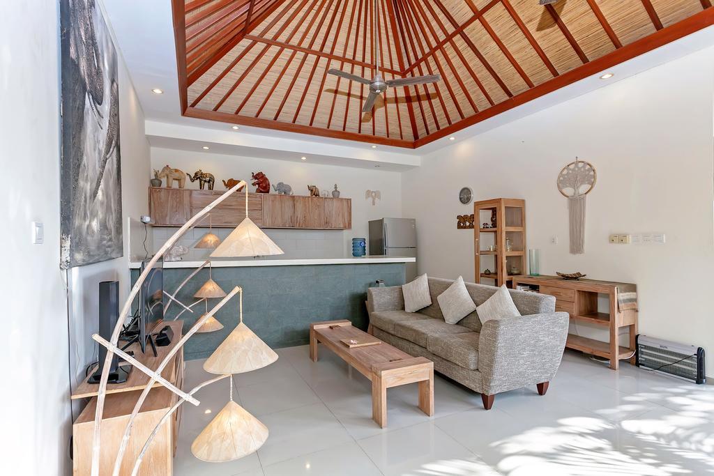 Rumah Indah Villa Семиняк Екстериор снимка